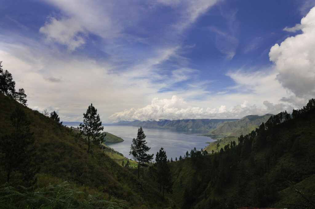 scenic pitcture of Northern-Sumatra-Sarah-Woodhead-Bacon conservation